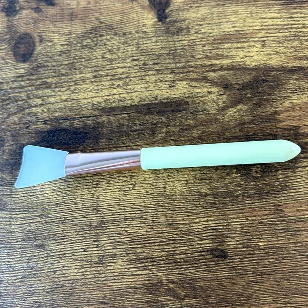 Silicone Face Mask Applicator